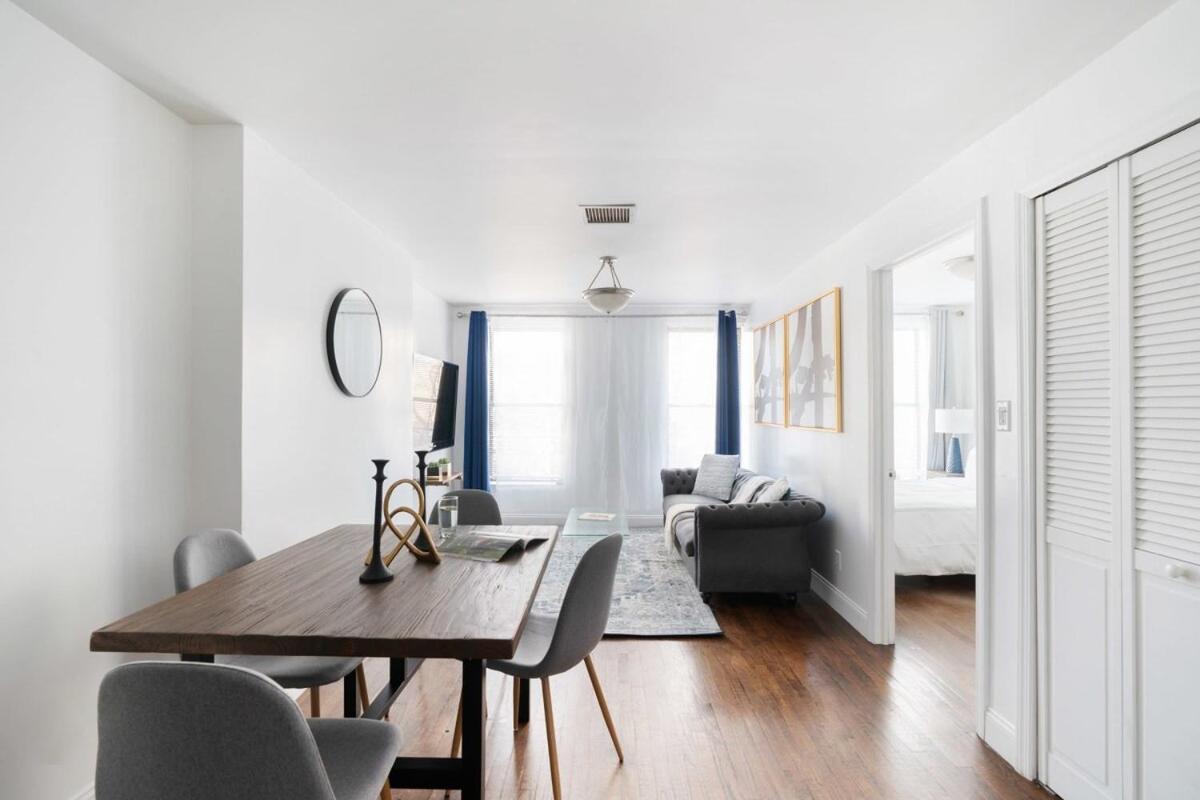 Apartment 1435-3 3 Bedrooms 2bath W&d Prime Upper East *